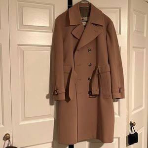 London Fog Maincoats vintage trench coat. 42R.